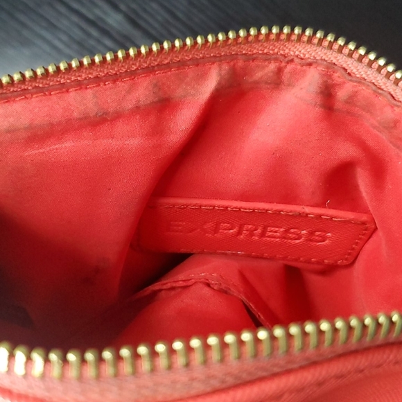 Express Wristlet - Picture 3 of 3